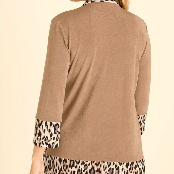 Chico’s Travelers Slinky Classic Knit Animal Print Border Cardigan Jacket S - Picture 7 of 8